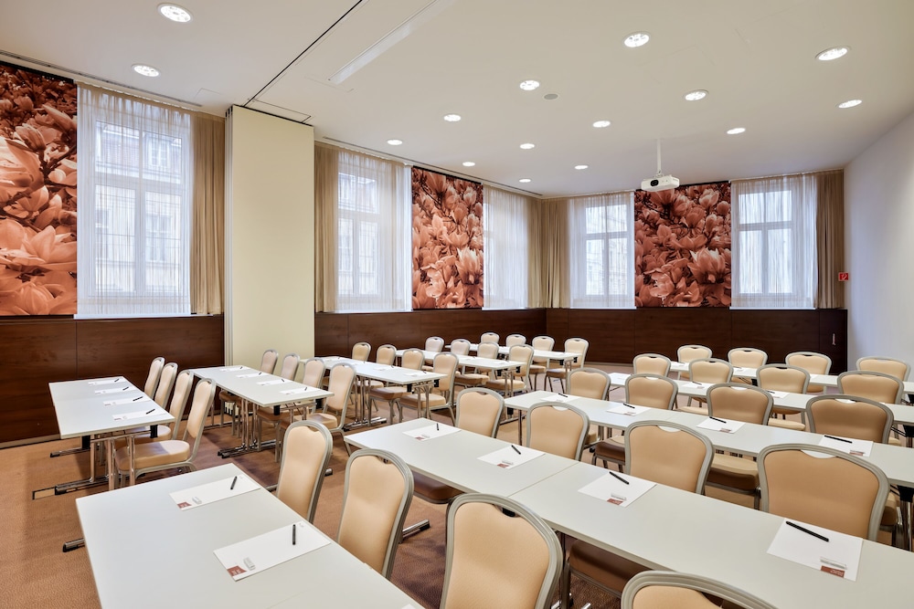 Austria Trend Hotel Savoyen Vienna