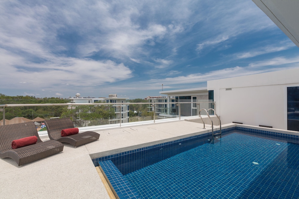 Splash Beach Resort, Mai Khao, Phuket