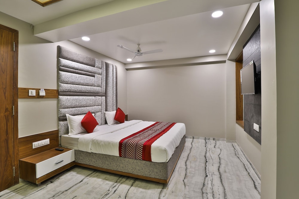 HOTEL BALAJI VILLA