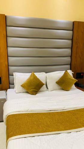 Hotel Golden Veena