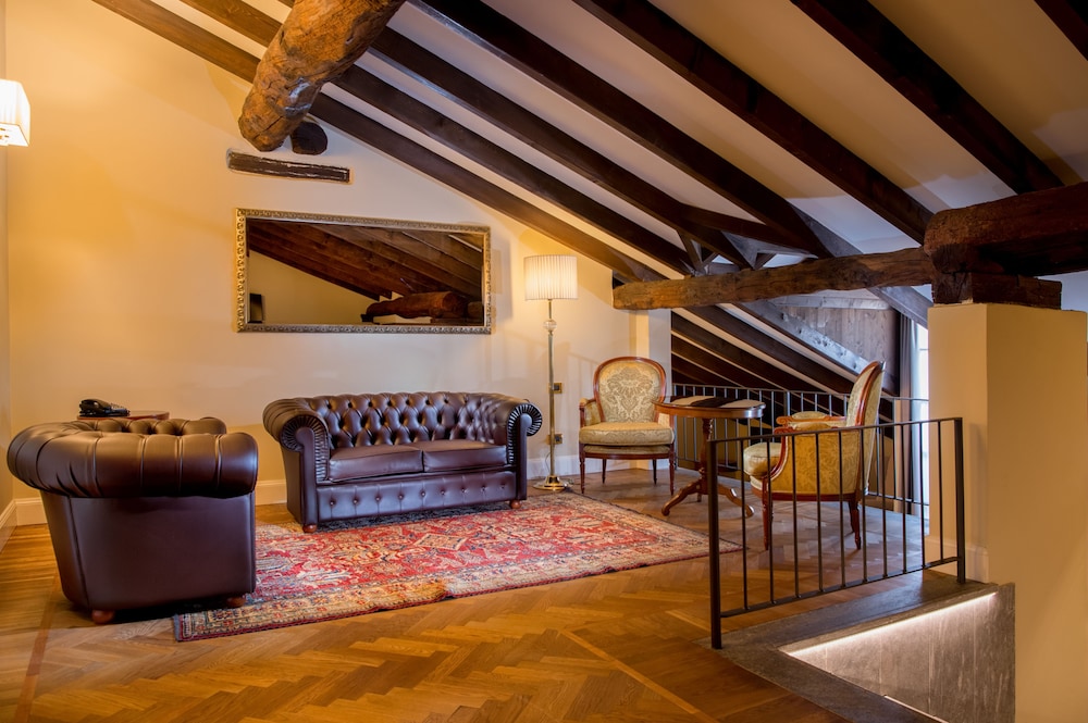 Grand Hotel Villa Torretta Milan Sesto, Curio Collection by Hilton