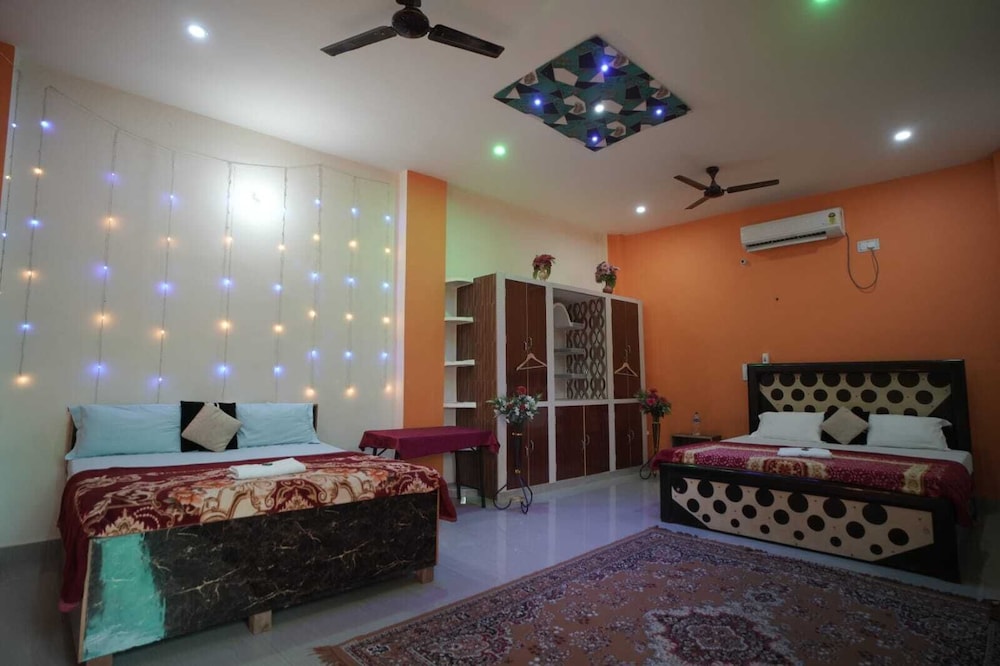 Ambricana Paying Guest House