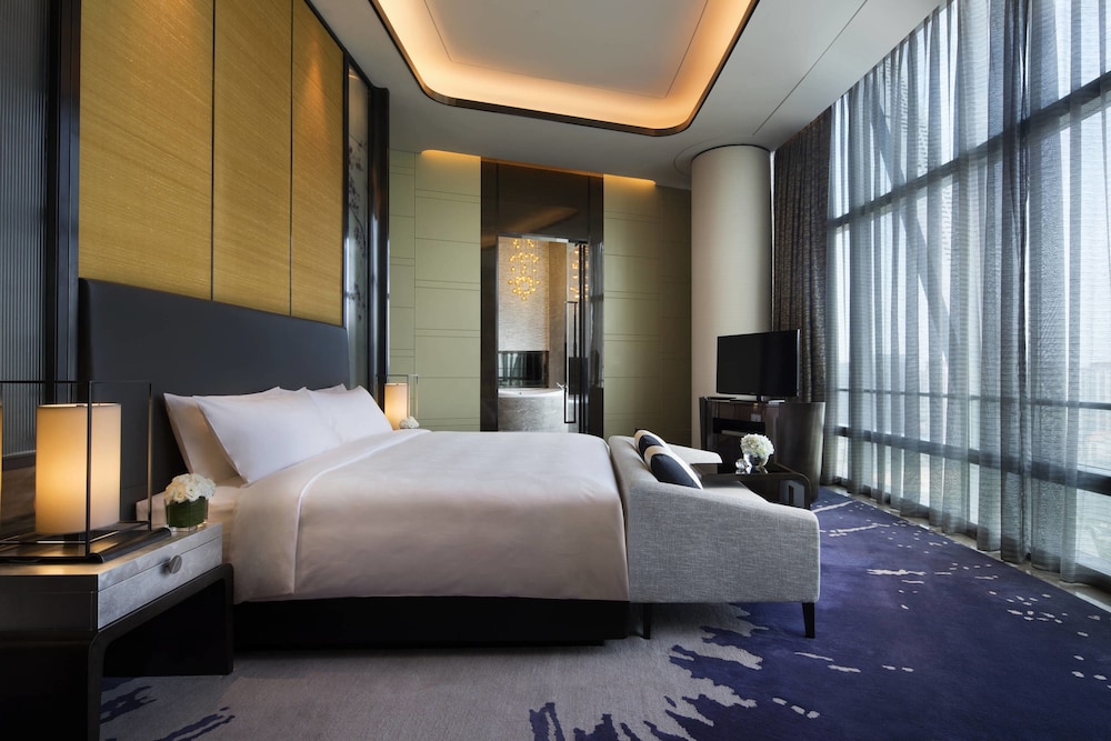 JW Marriott Hotel Shenzhen Bao'an