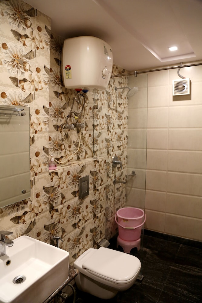 Hotel Sapphire inn