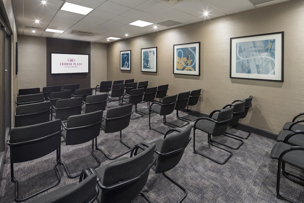 Crowne Plaza Solihull By IHG