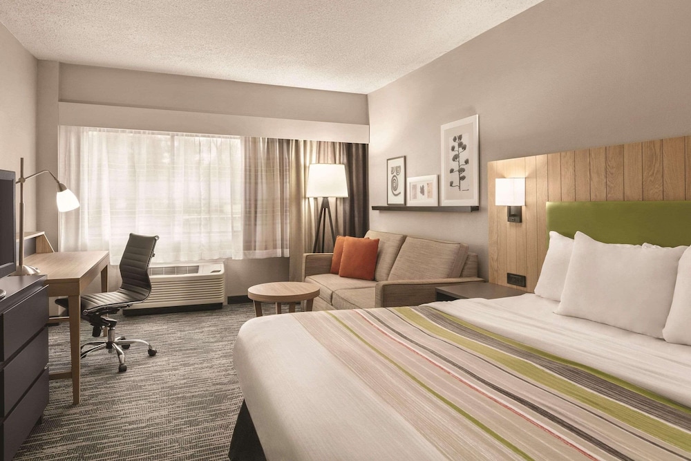 Country Inn & Suites by Radisson, Williamsburg East (Busch Gardens), VA