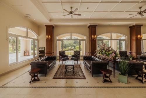 Montrose Golf Resort and Spa