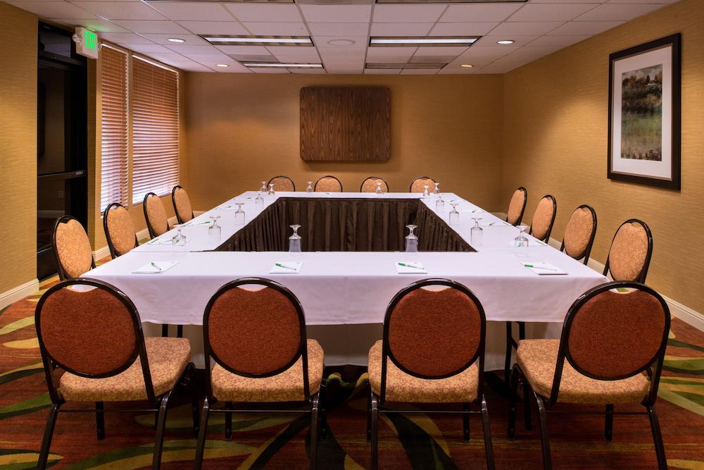 Holiday Inn Dublin-Pleasanton by IHG