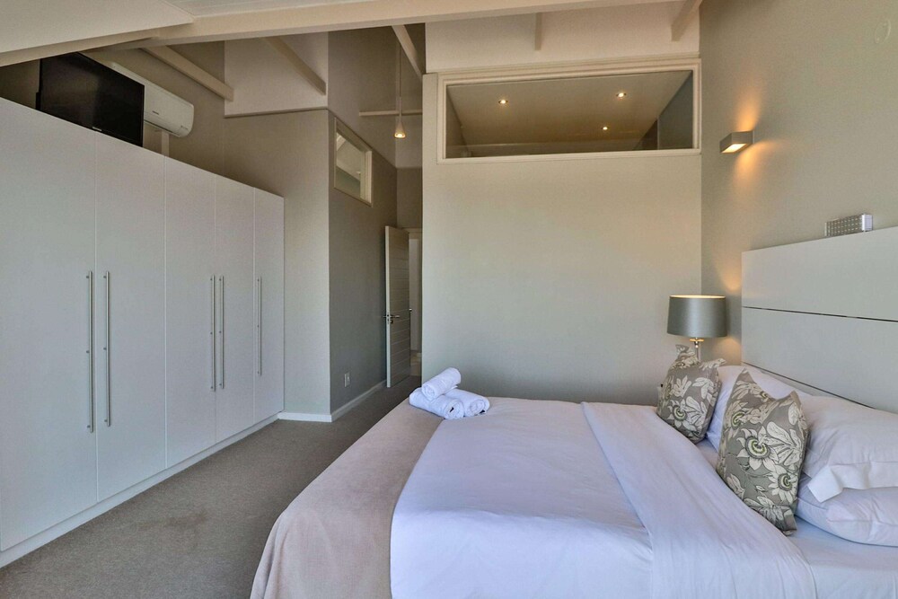 Whale Coast All Suite Hotel
