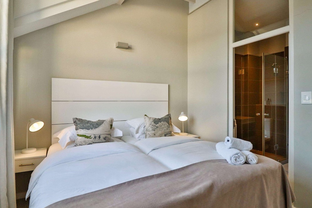 Whale Coast All Suite Hotel