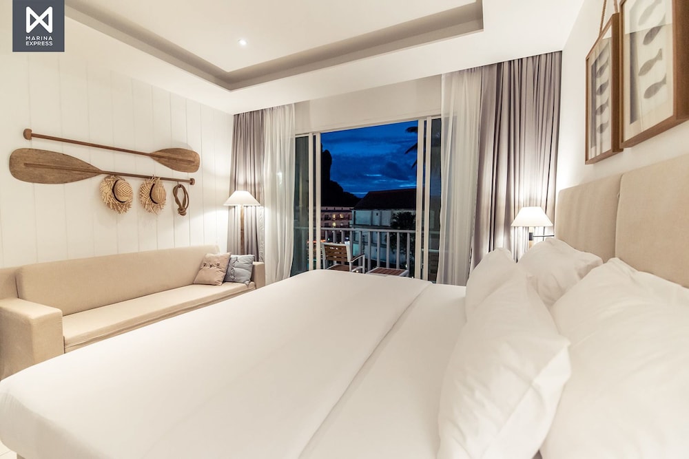Sugar Marina Hotel - AVIATOR - Phuket Airport