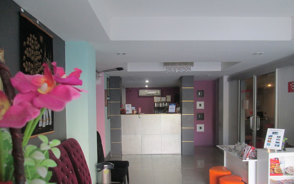 Airy Suvarnabhumi Hotel