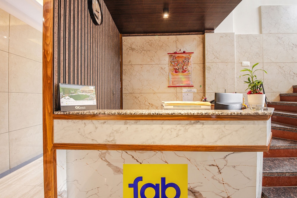 FabHotel SG5 Inn Suites