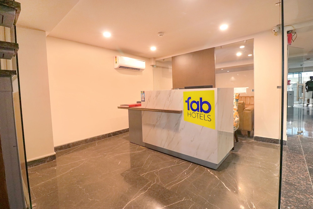  FabHotel Prime Shanit