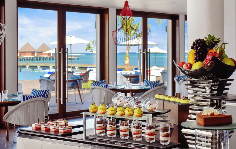 Mercure Maldives Kooddoo Adult-Only Resort