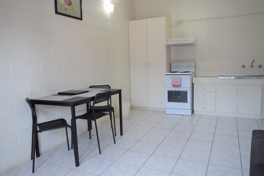 Coconut Grove Holiday Apartments