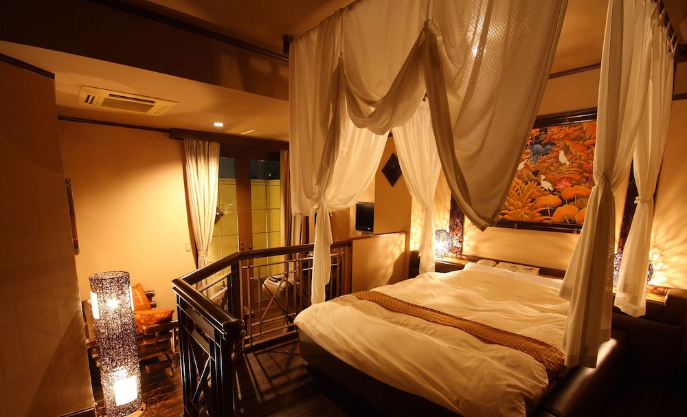 Hotel & Resort BaliAn Tomei Kawasaki IC - Adults Only