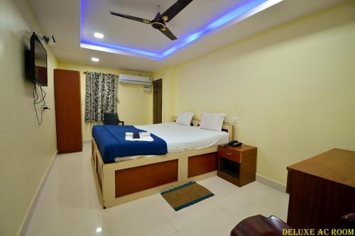 Om Guest House
