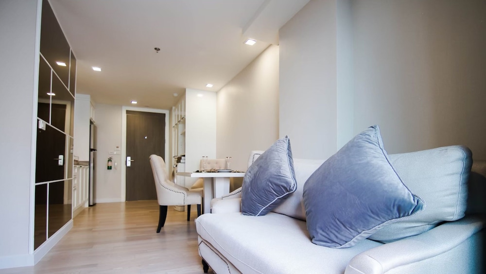 Hope Land Hotel Sukhumvit 8