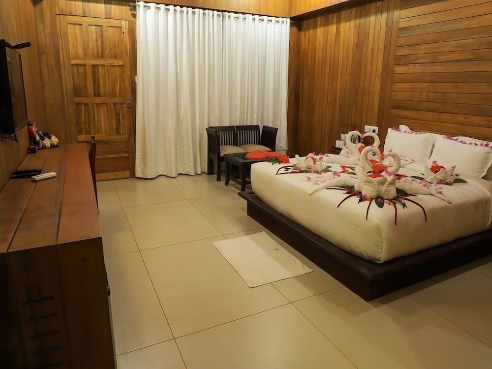 Ocean Tree Beach Resort