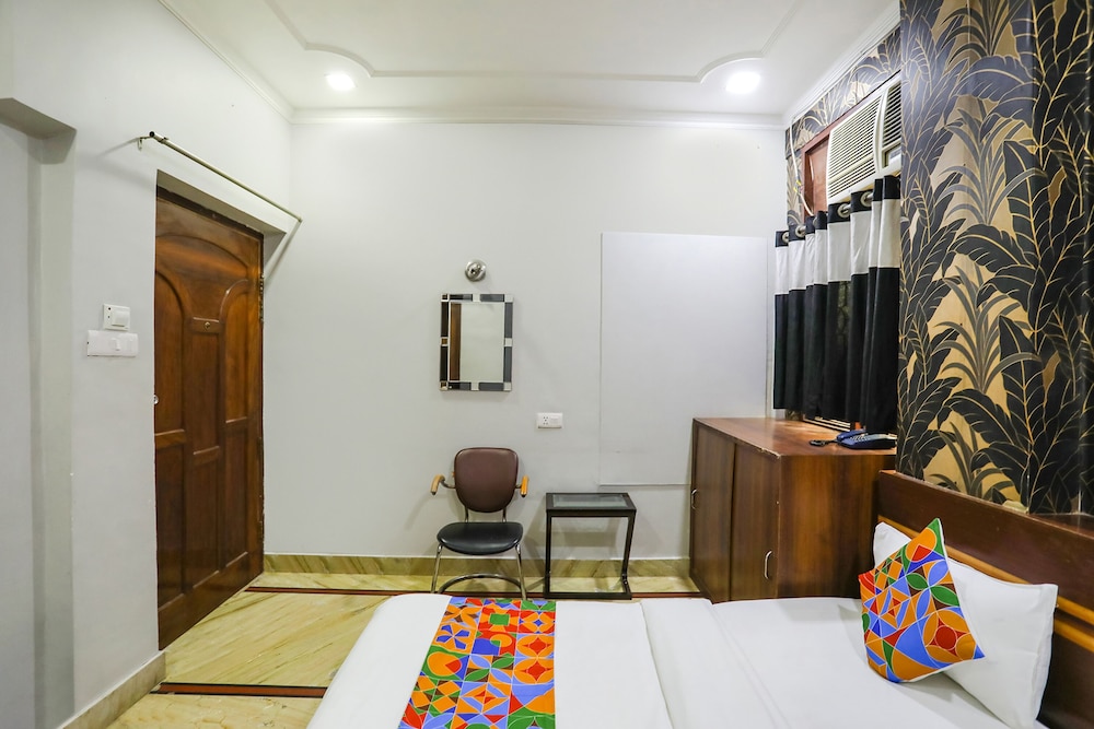 Hotel O Raka Inn
