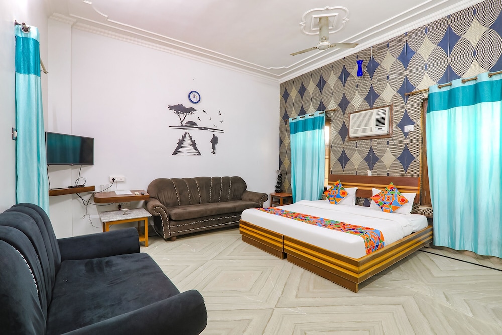 Hotel O Raka Inn