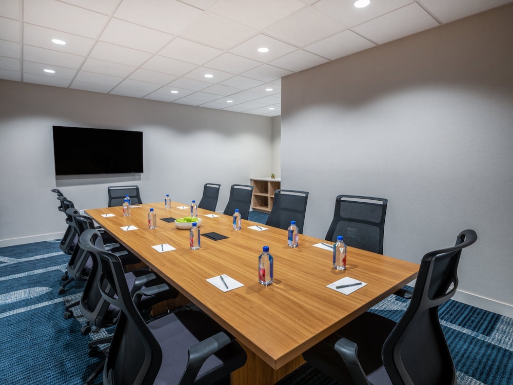 Holiday Inn Chicago O’Hare – Rosemont By IHG