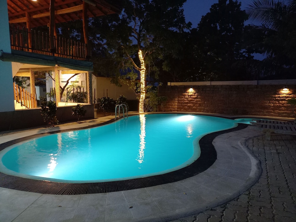 Yala Leopard Lodge