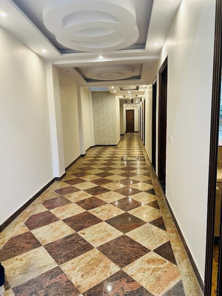 Hotel Palm View by JMD Group
