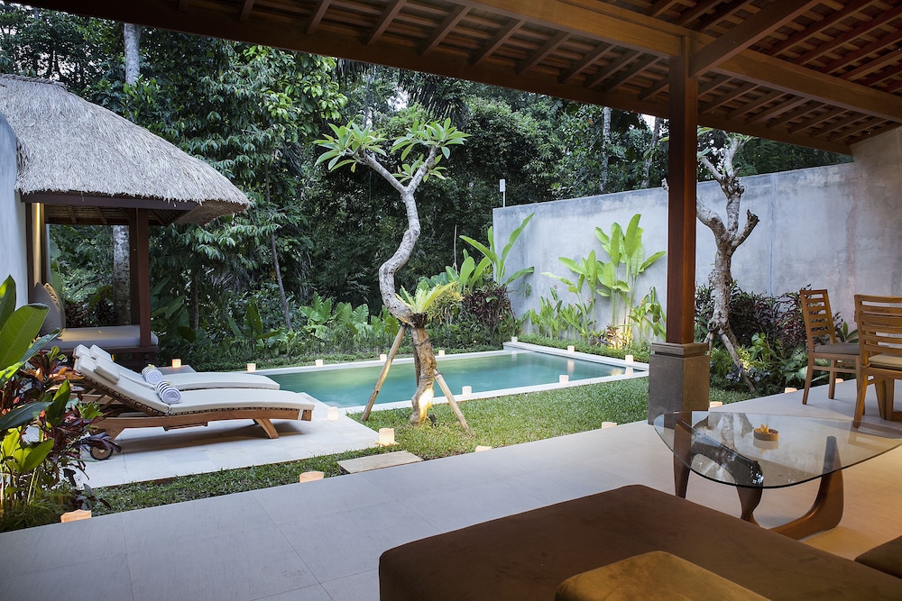Santun Luxury Private Villas