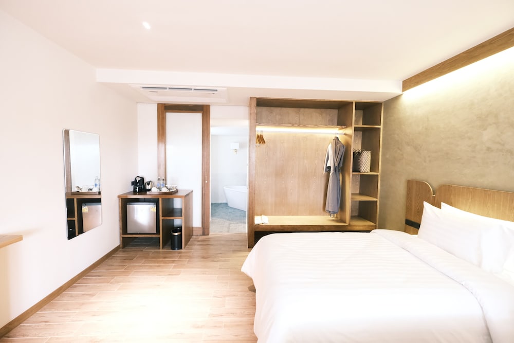 Baan Haad Ngam Boutique Resort & Villas