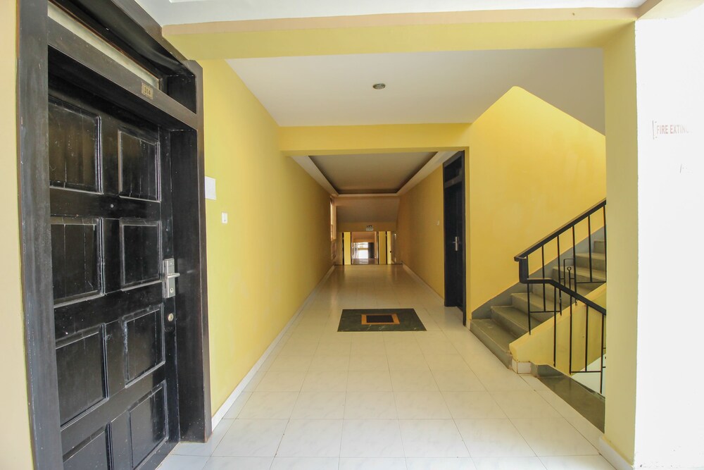OYO 10160 Home Spacious Studio South Goa