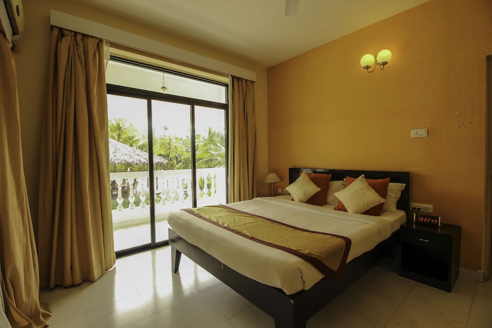 OYO 10160 Home Spacious Studio South Goa