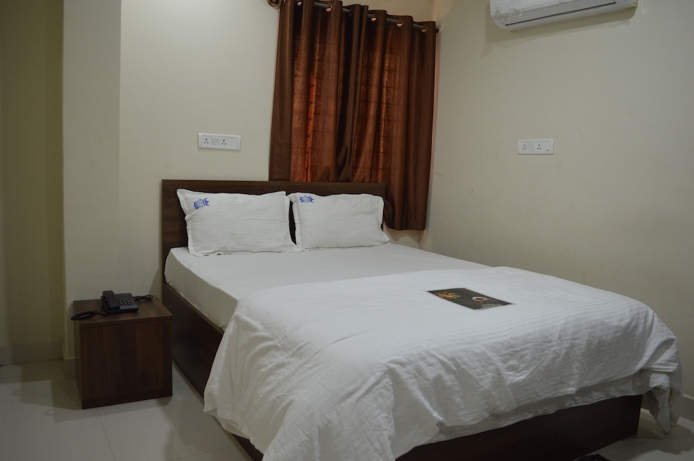 Royal Star Hotel