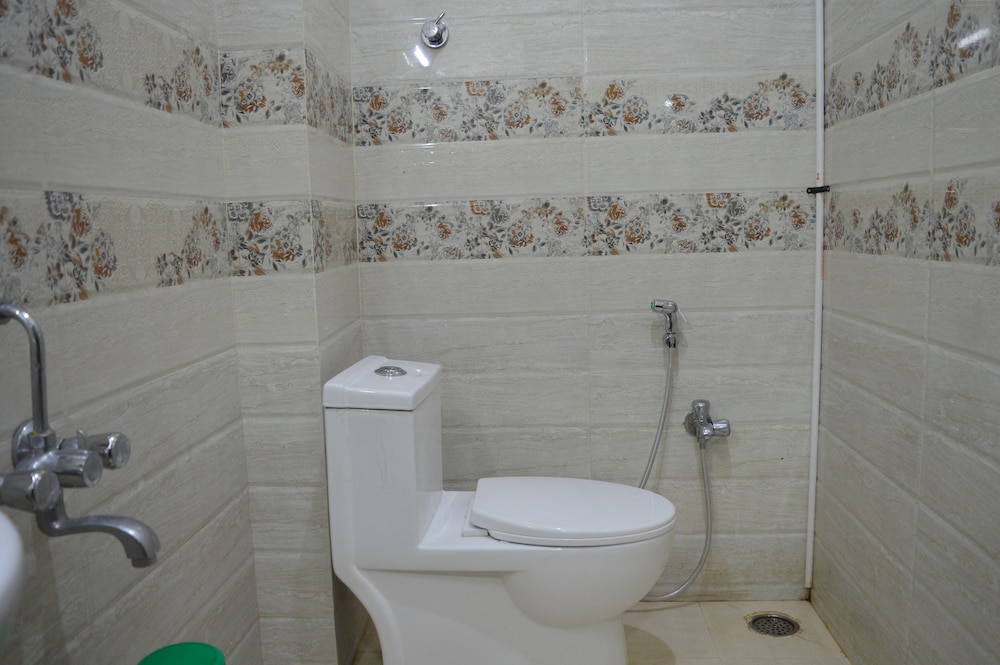 Royal Star Hotel