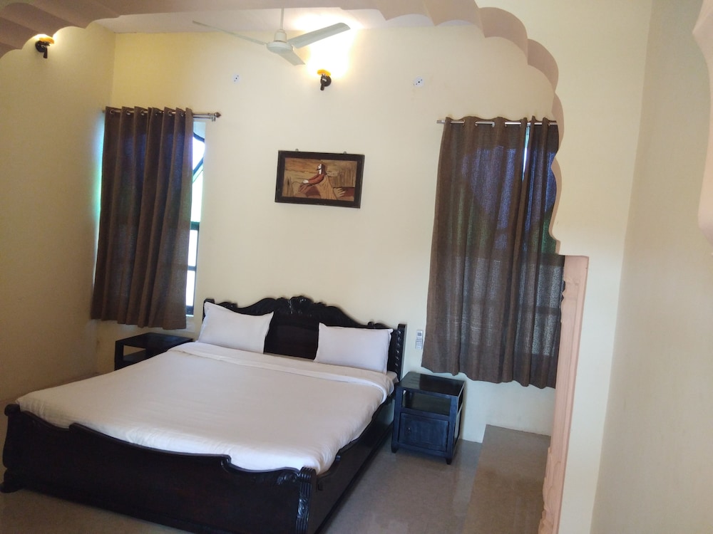 The Shahi Palace Mandawa, A Heritage Boutique Haveli