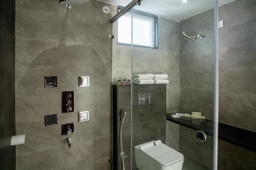 THE MANGAL VIEW RESIDENCY - A Luxury Boutique Business Hotel