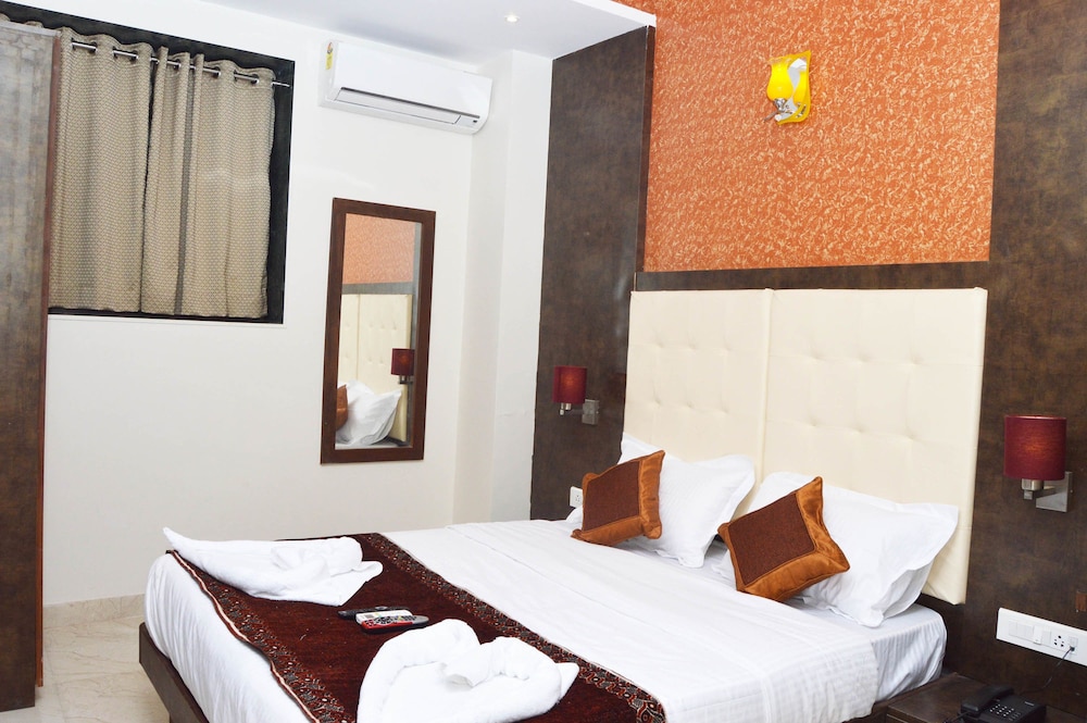 HOTEL AK INTERNATIONAL