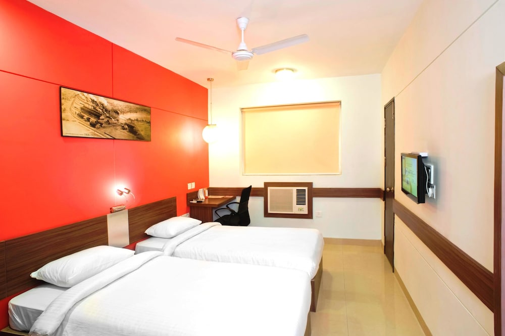 Ginger East Delhi Vivek Vihar 