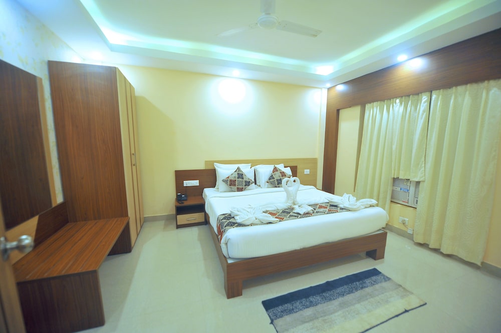 Pipul Hotel and Resort