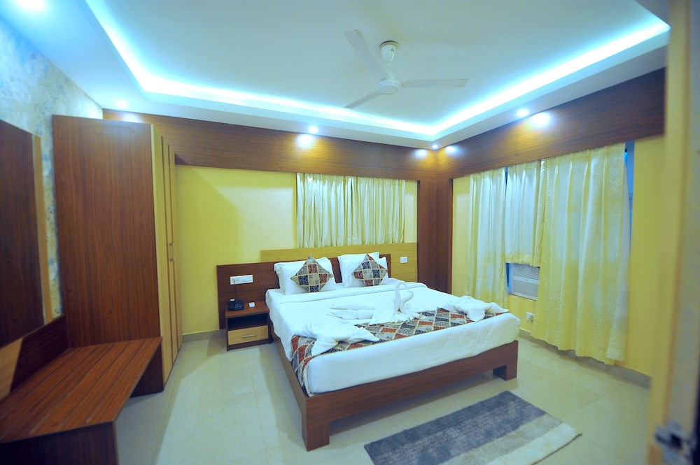 Pipul Hotel and Resort