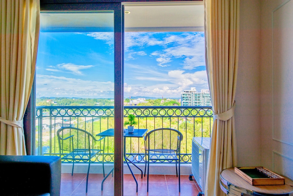 Venetian Resort Pattaya
