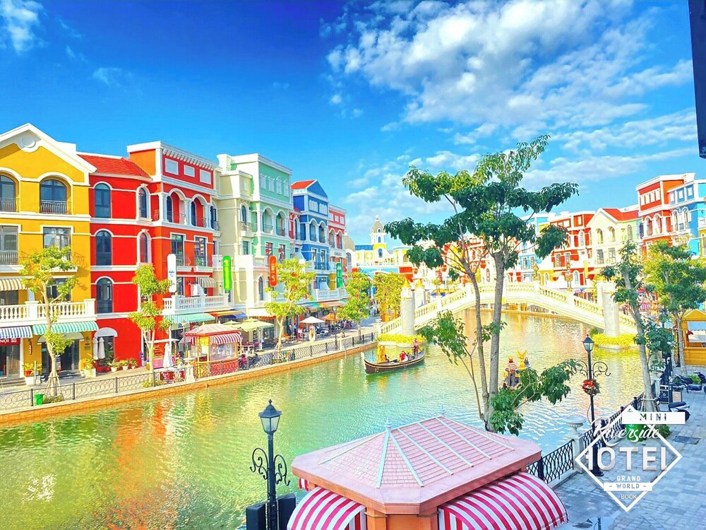 Riverside Mini Hotel Grand World Phu Quoc