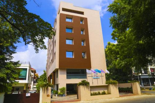 10blossoms Park Residency