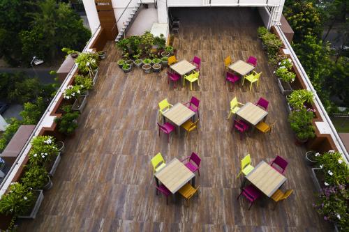 10blossoms Park Residency