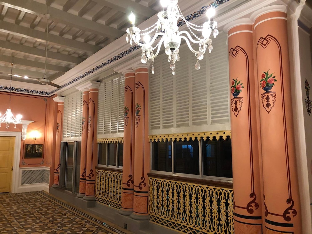 Cossimbazar Palace of the Roys