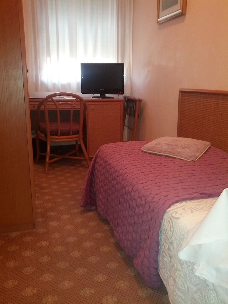 Villa Tiziana Hotel