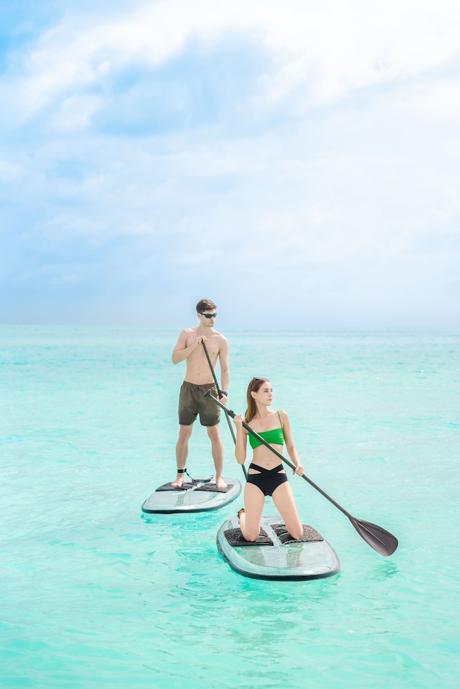Madifushi private island