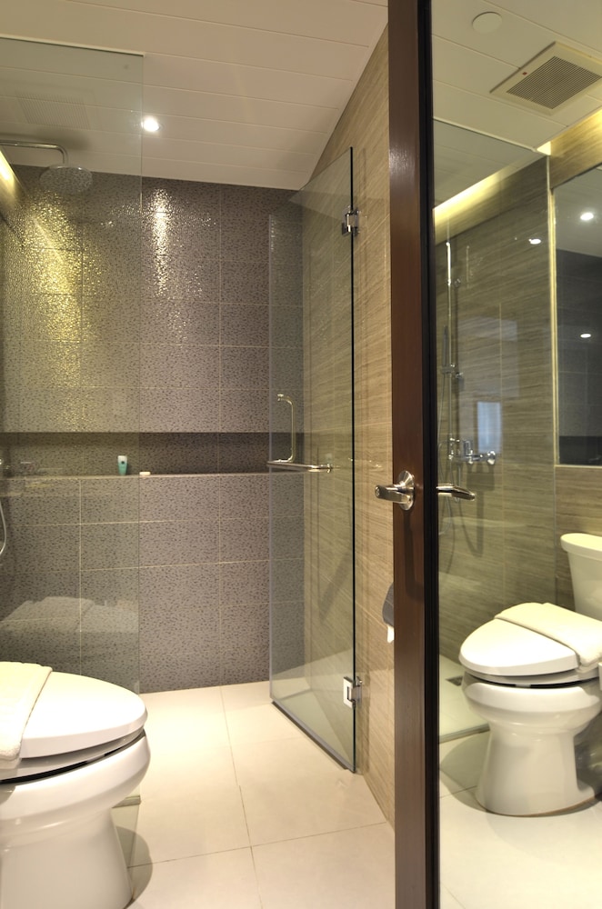 Pearl Garden Hotel