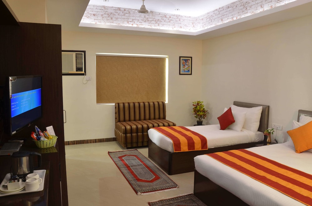 Hotel Karan Vilas